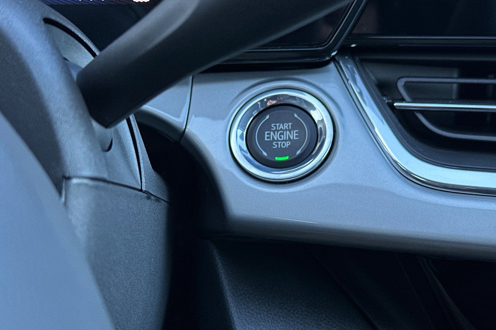 New 2026 Chevrolet Trax LT w/ Driver Confidence Package image 22