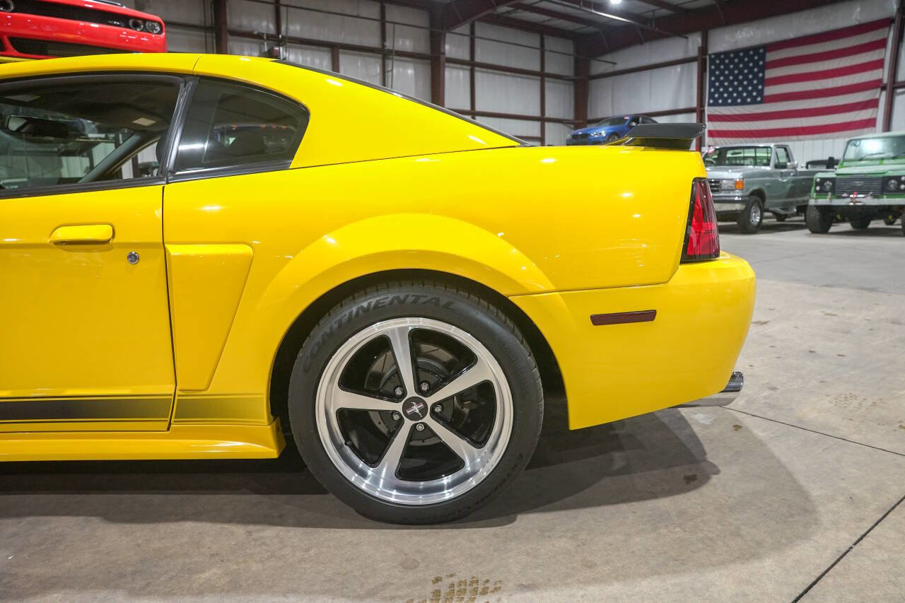 Used 2004 Ford Mustang Mach 1 RWD image 5