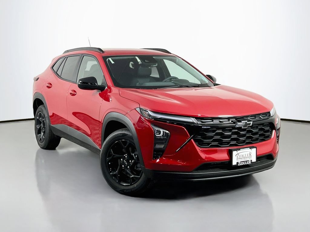 New 2026 Chevrolet Trax LT w/ Driver Confidence Package FWD image 3
