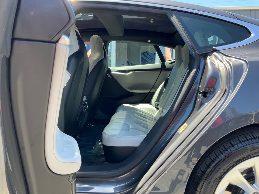 Used 2016 Tesla Model S 75D AWD/4WD image 7