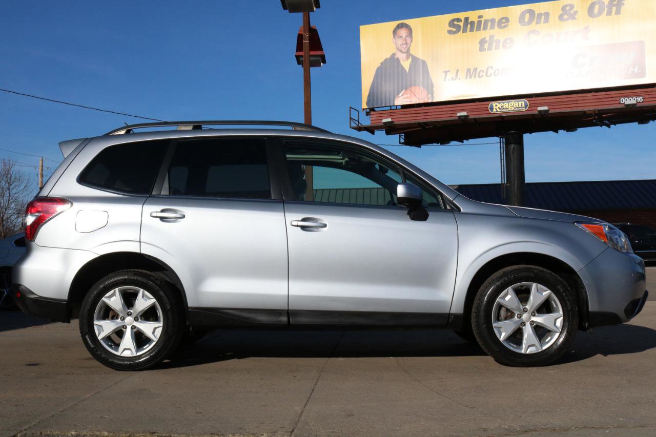 Used 2015 Subaru Forester 2.5i Limited image 8