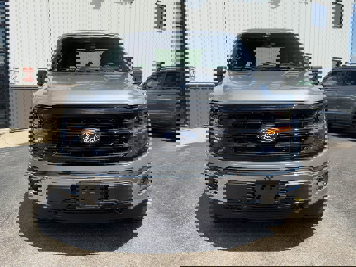 Used 2024 Ford F150 XLT w/ Mobile Office Package image 5