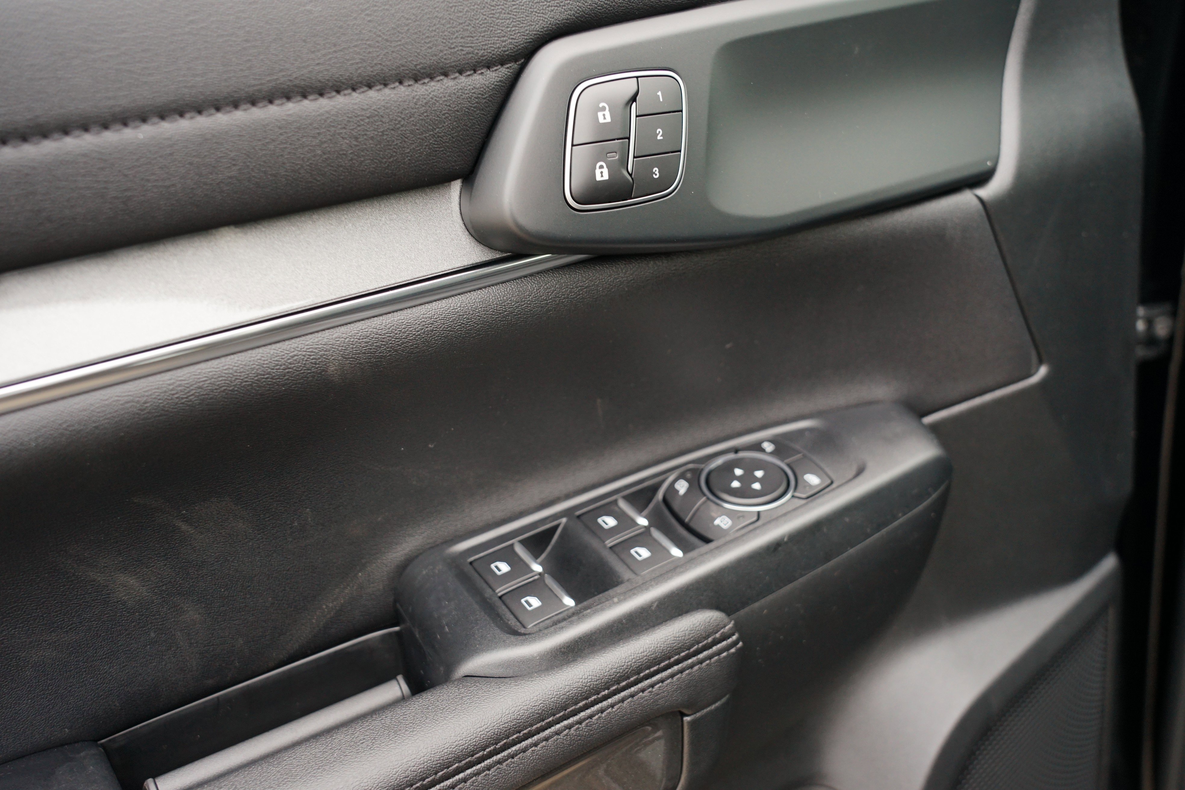 New 2025 Ford Ranger Lariat w/ FX4 Off-Road Package image 19