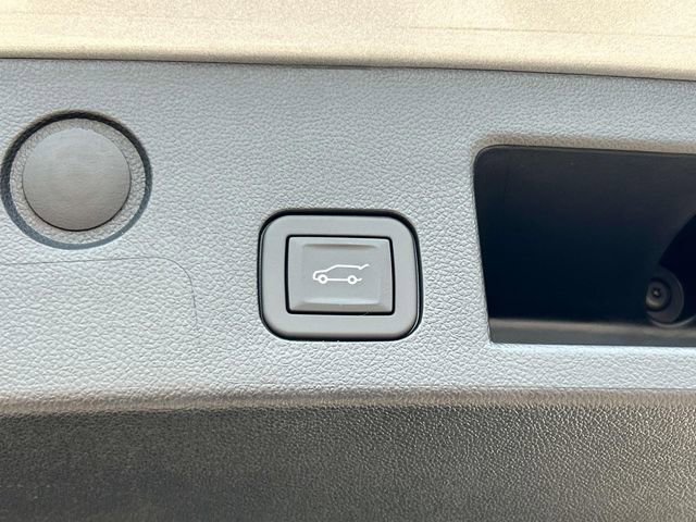 New 2026 GMC Terrain AT4 w/ Convenience Package III image 13