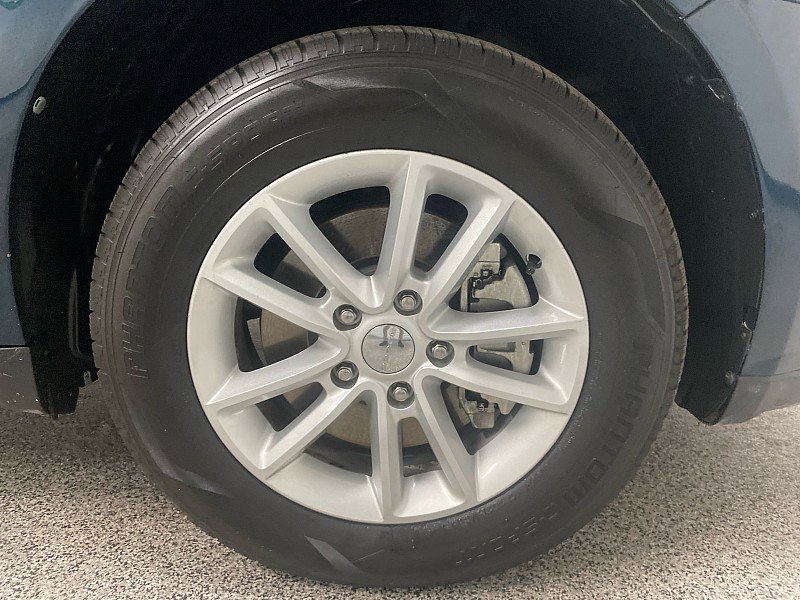 Used 2015 Dodge Journey SXT w/ Flexible Seating Group image 21