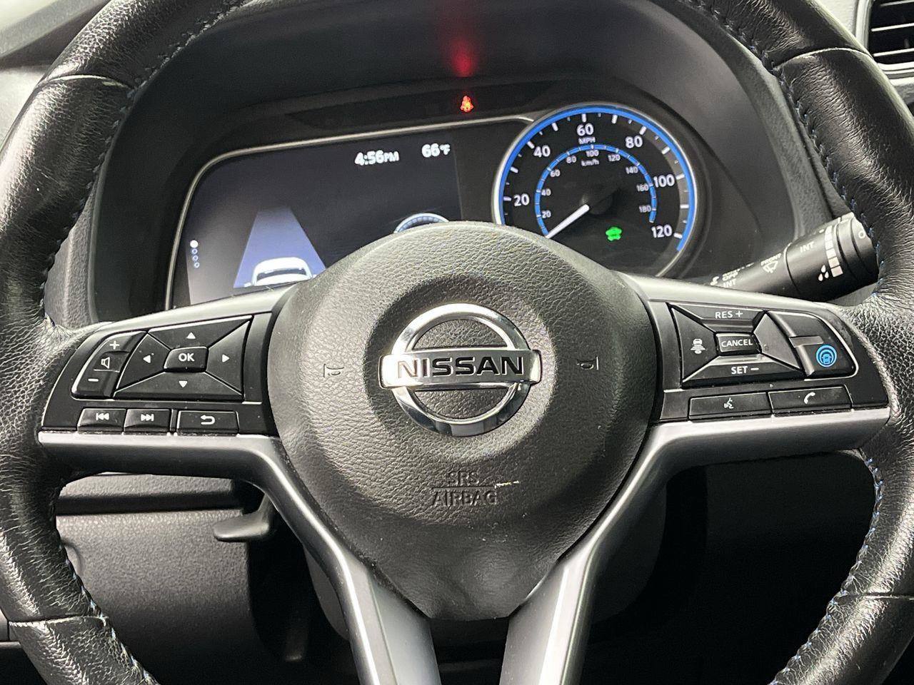 Used 2022 Nissan Leaf SV Plus FWD image 14
