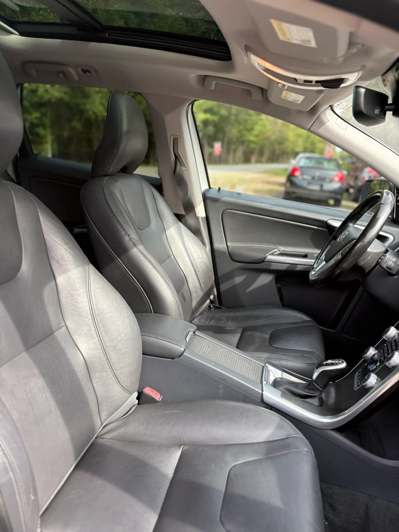 Used 2016 Volvo XC60 T6 Platinum AWD/4WD image 50