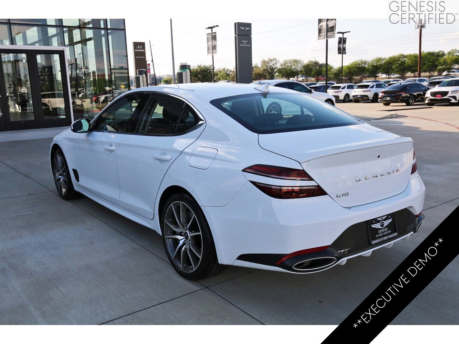 Used 2026 Genesis G70 2.5T RWD image 6