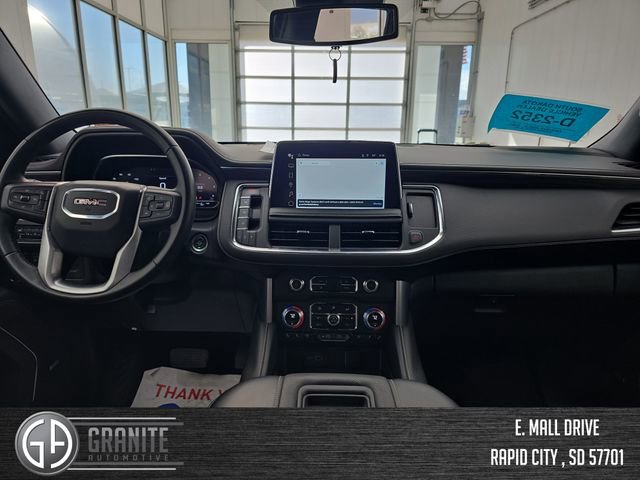 Used 2024 GMC Yukon SLT AWD/4WD image 13