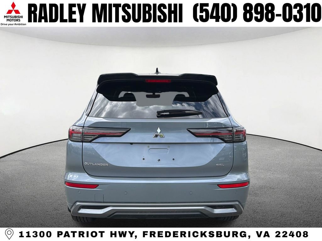 New 2026 Mitsubishi Outlander SEL image 17