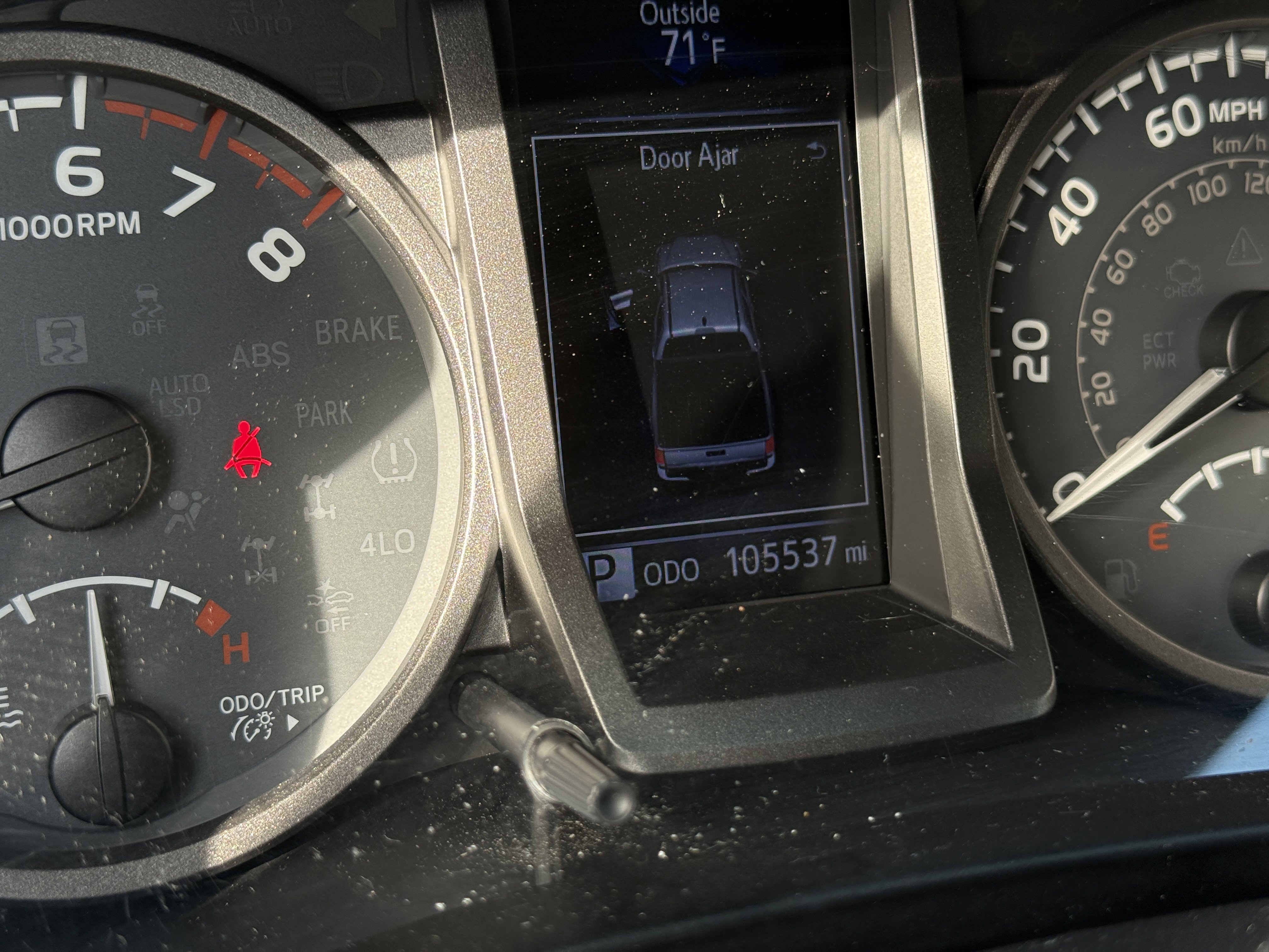 Used 2019 Toyota Tacoma TRD Off-Road w/ Technology Package AWD/4WD image 25