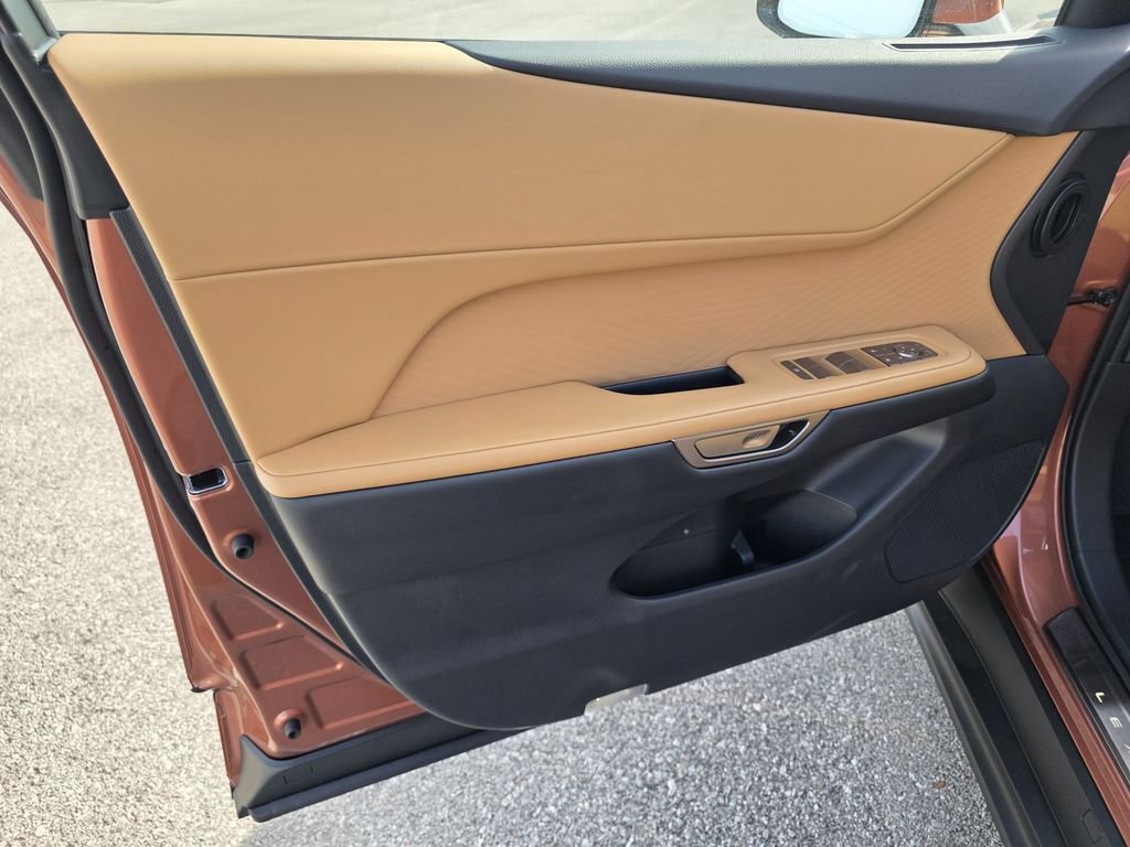 New 2026 Lexus ES 350h AWD image 14