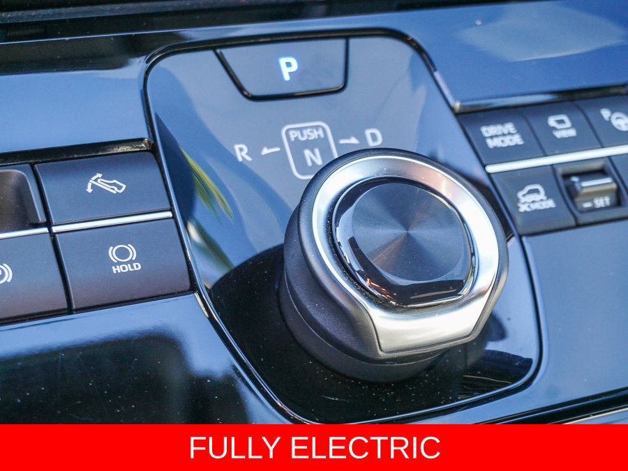 Used 2023 Subaru Solterra AWD image 22