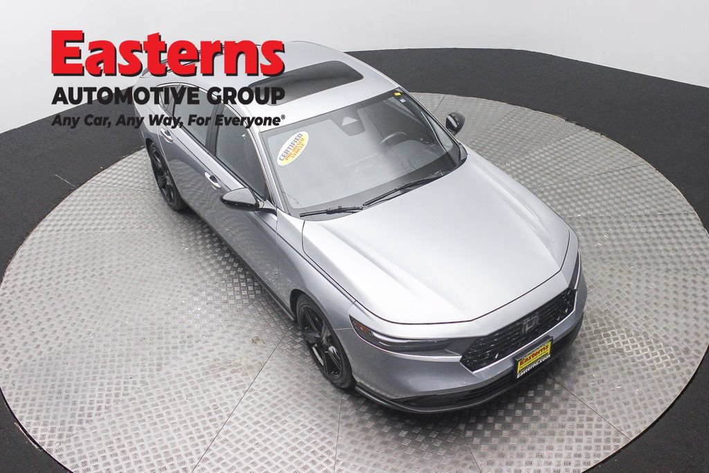 Used 2023 Honda Accord Sport image 3