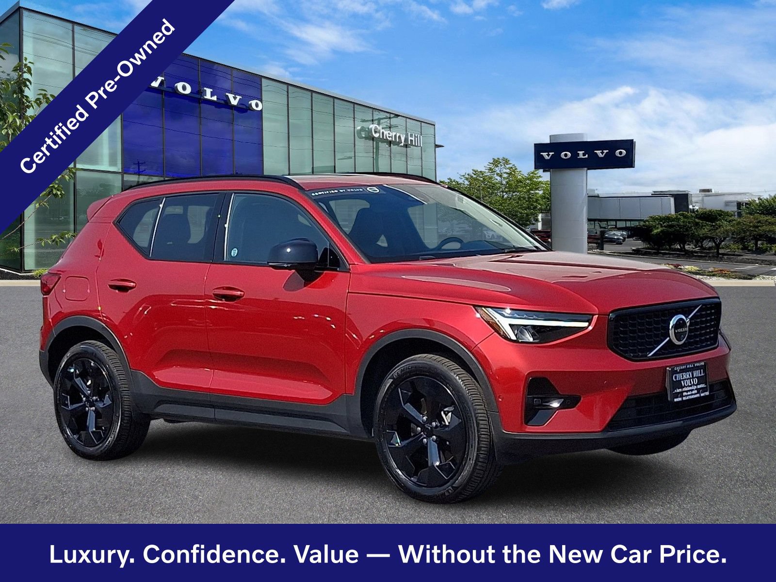 Certified 2024 Volvo XC40 B5 Plus w/ Climate Package