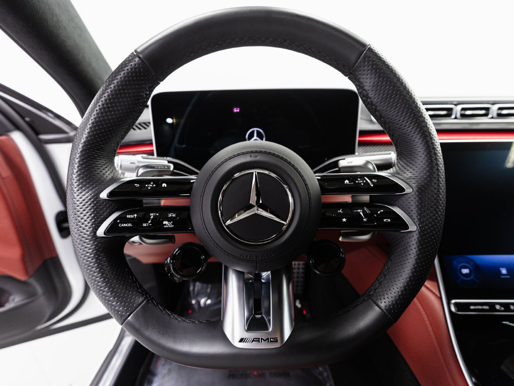 Used 2025 Mercedes-Benz S 63 AMG S image 12