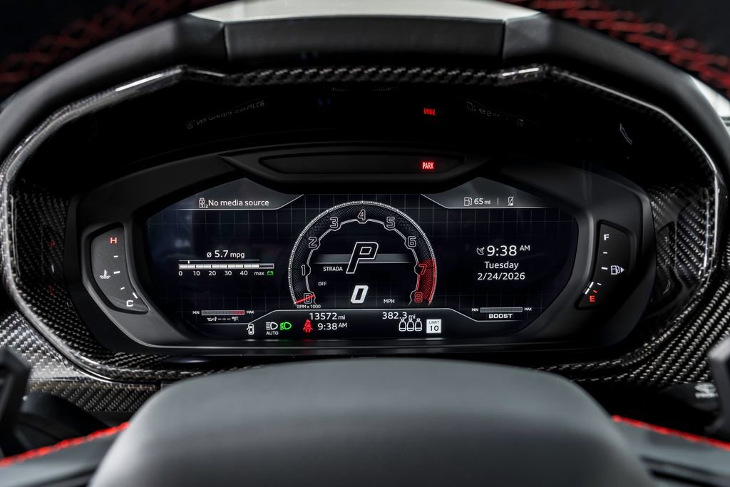 Used 2023 Lamborghini Urus S image 16