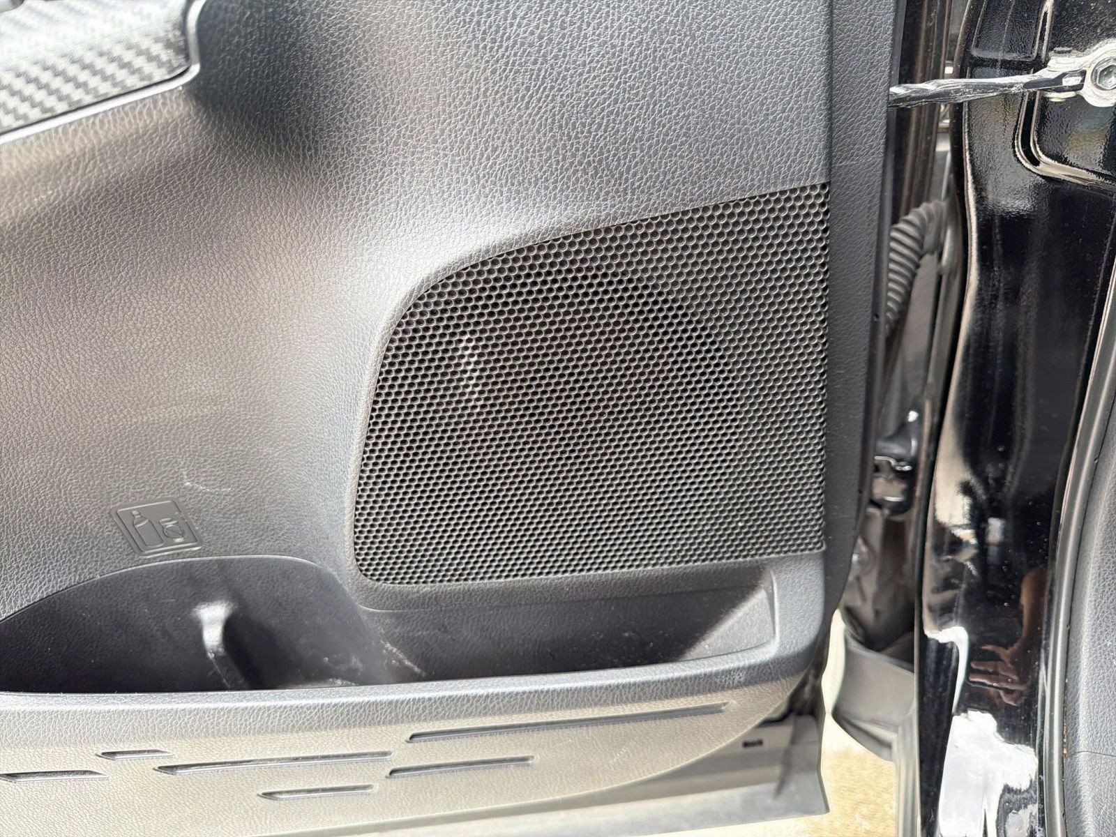 Used 2015 Toyota RAV4 LE AWD/4WD image 20