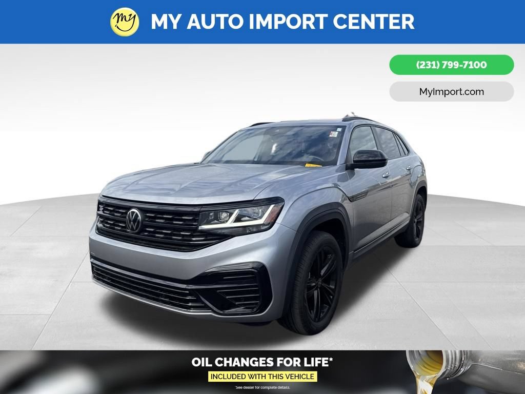 Used 2023 Volkswagen Atlas Cross Sport SEL R-Line AWD/4WD image 3