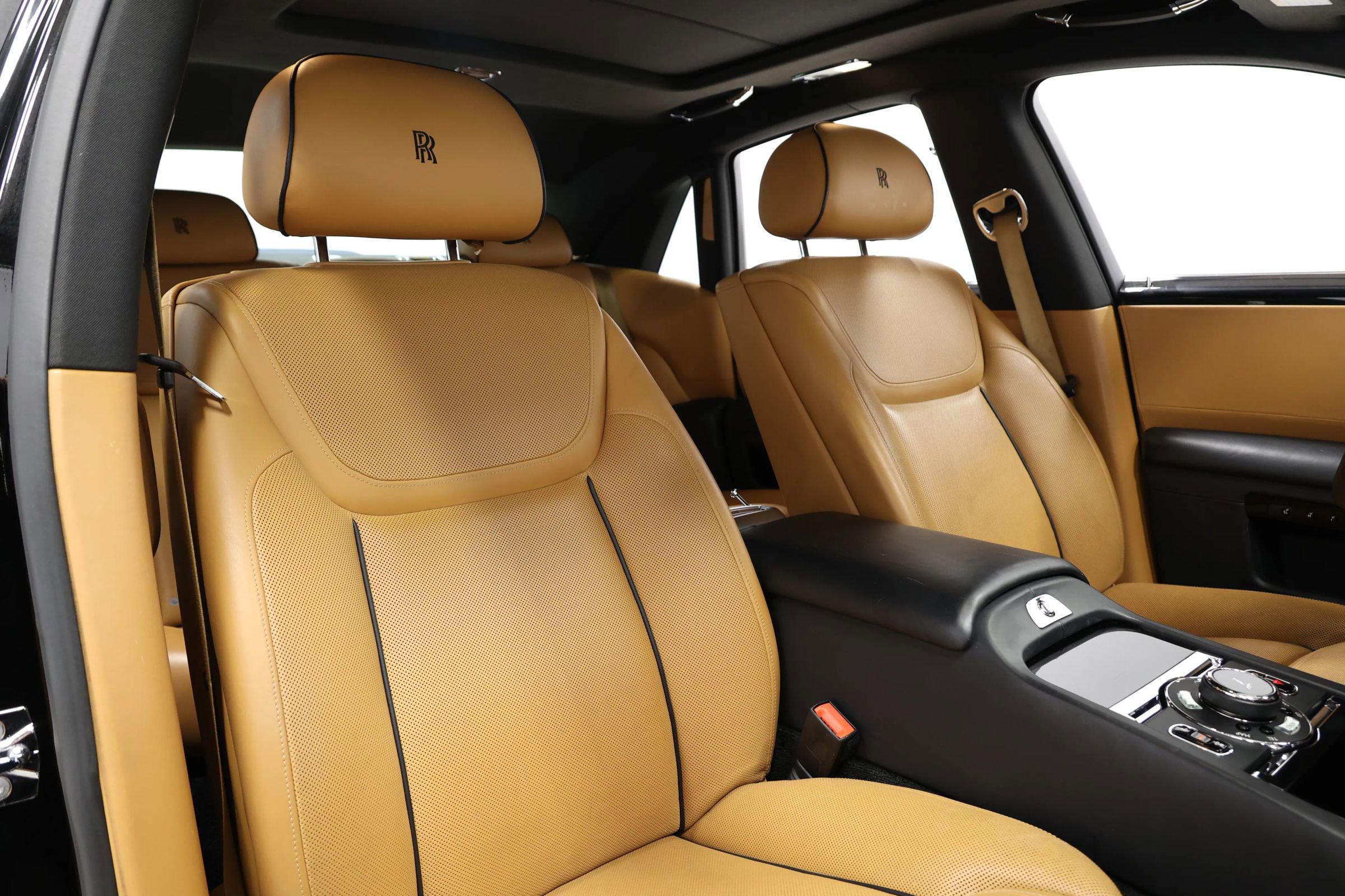 Used 2017 Rolls-Royce Ghost image 89