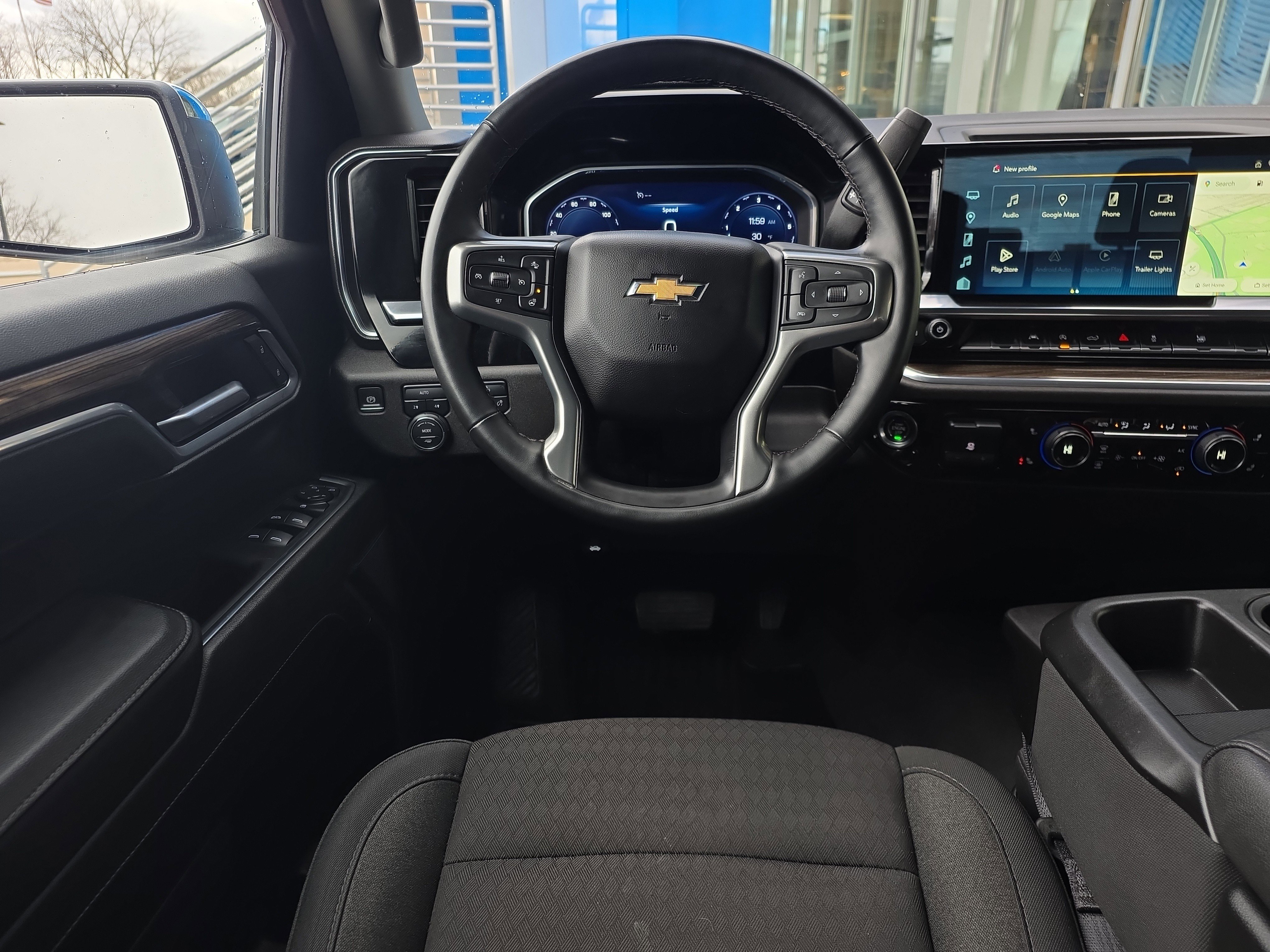 Used 2025 Chevrolet Silverado 1500 LT image 16