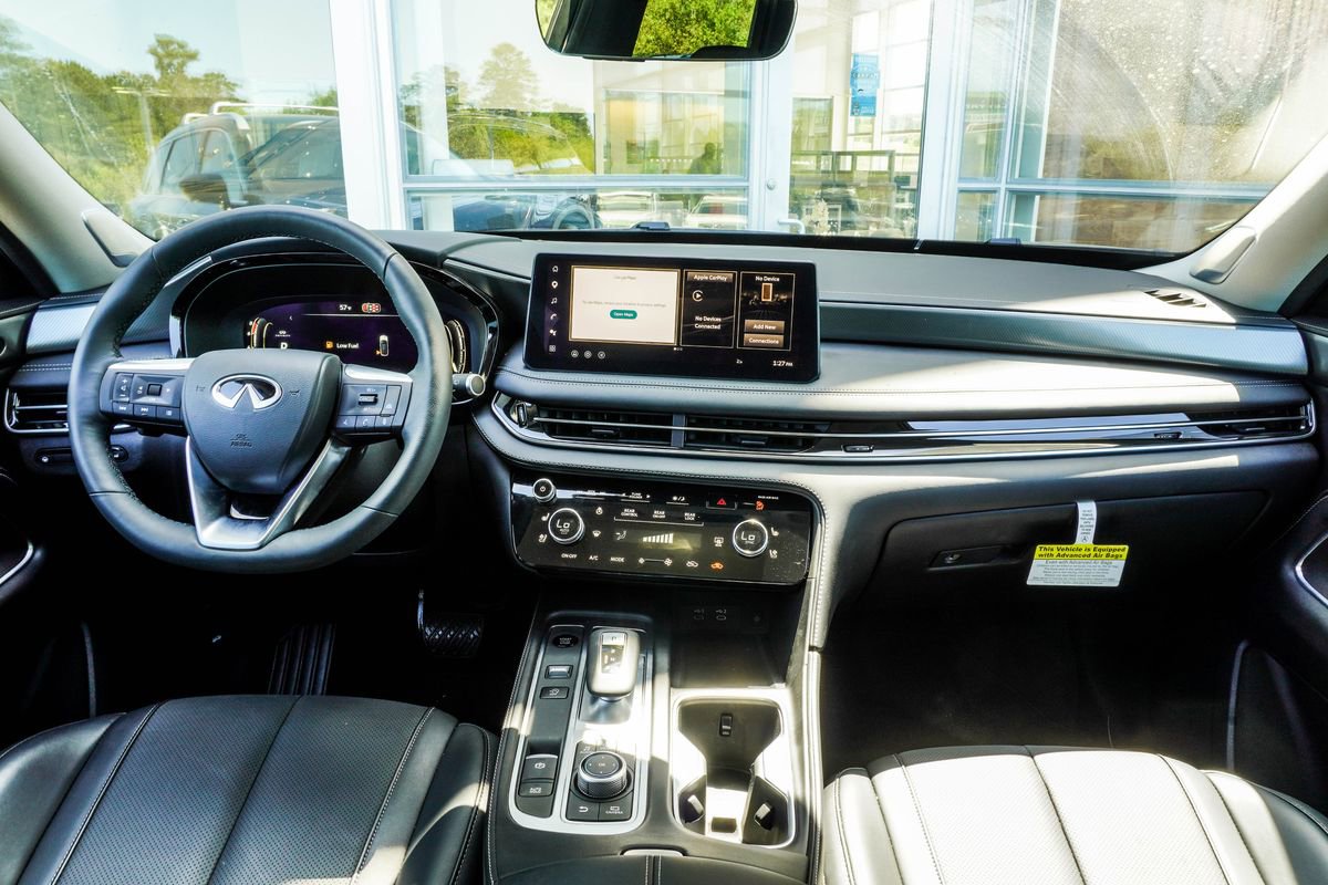 Certified 2026 INFINITI QX60 Luxe w/ Cargo Package image 5