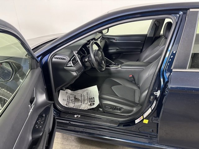 Used 2018 Toyota Camry SE image 20