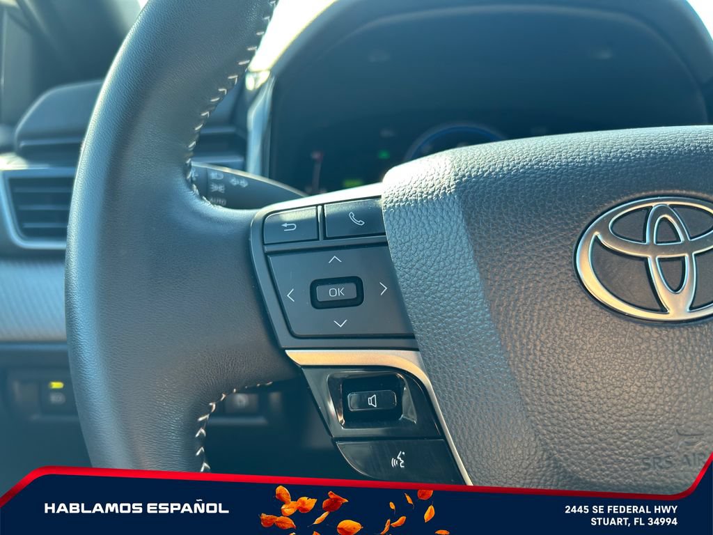 Used 2026 Toyota Camry SE FWD image 18