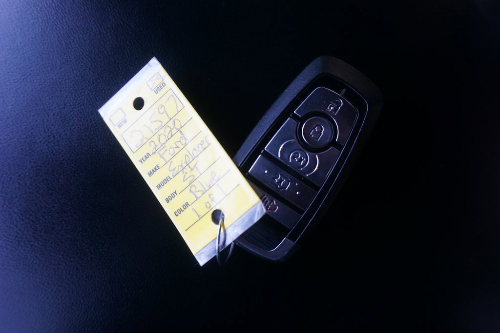 Used 2020 Ford Explorer ST w/ Premium Technology Package image 37