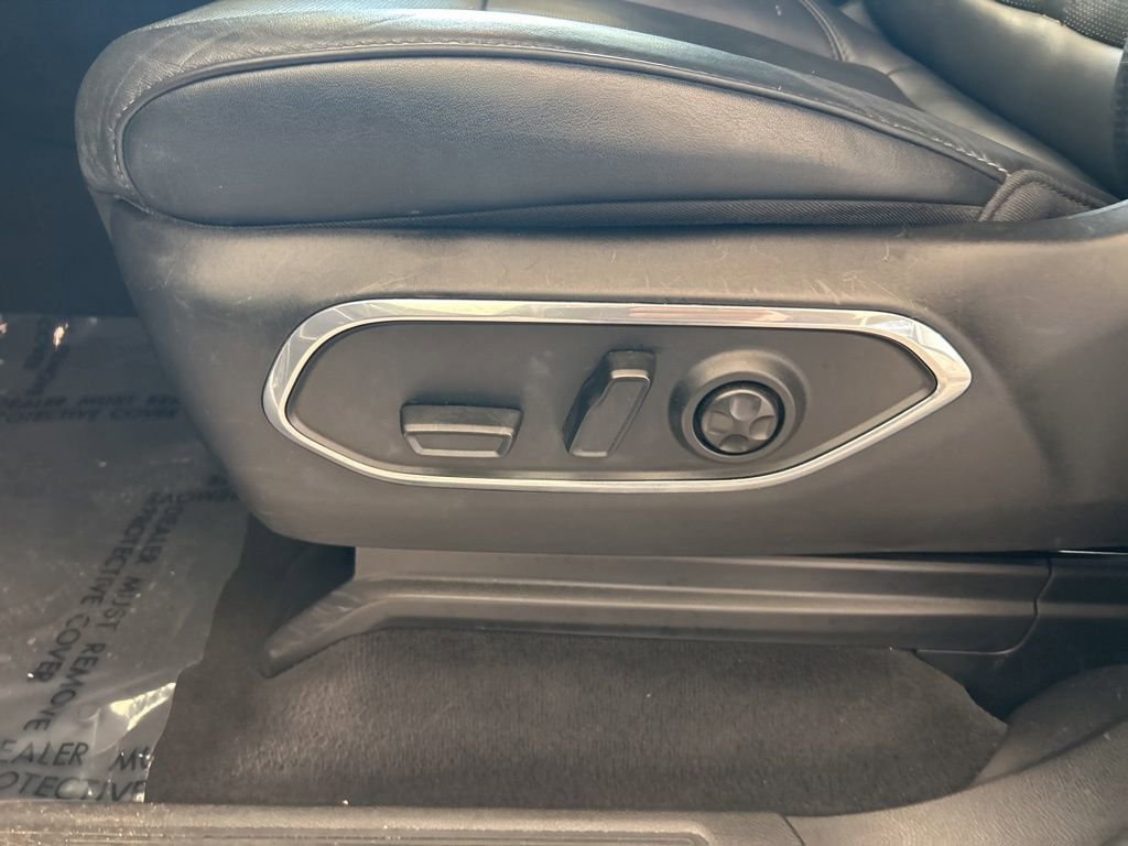 Used 2023 Jeep Wagoneer Series III w/ Preferred Equipment Group image 49