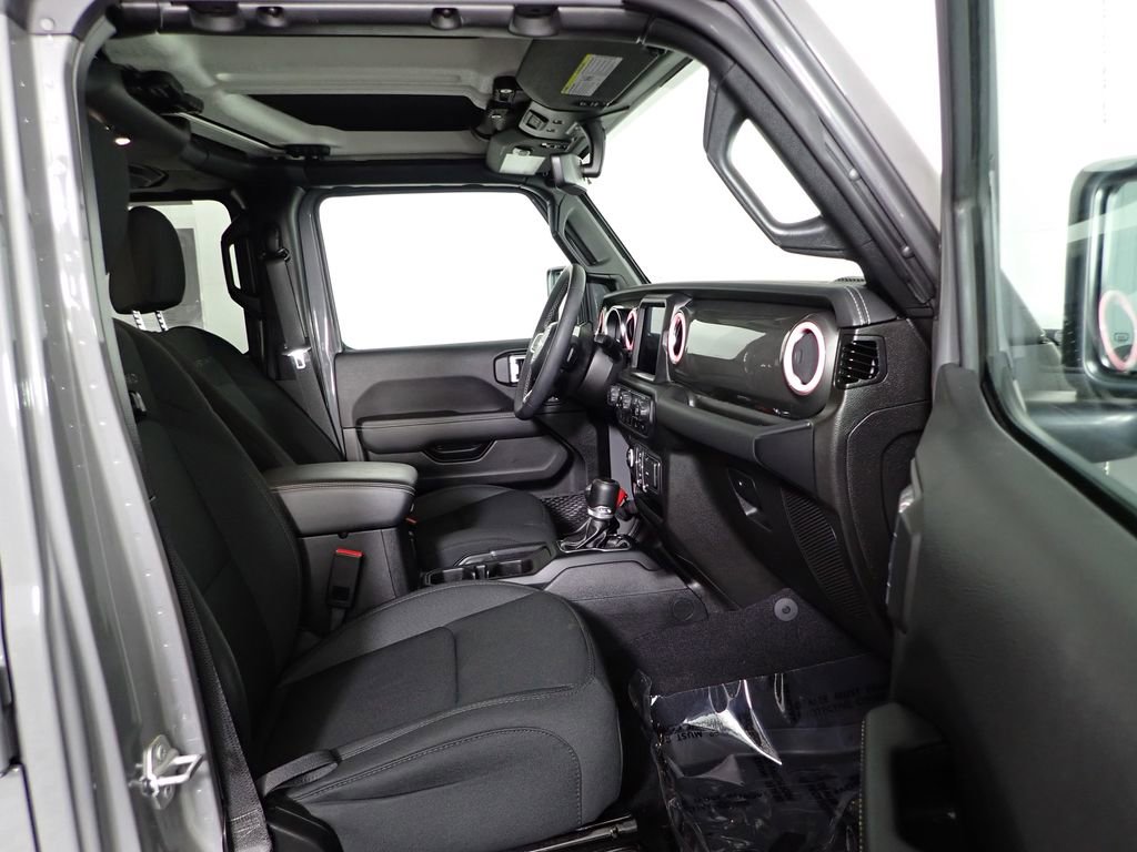Used 2023 Jeep Gladiator Overland image 47