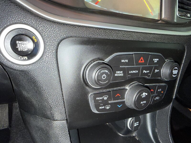 Used 2020 Dodge Charger Scat Pack RWD image 17