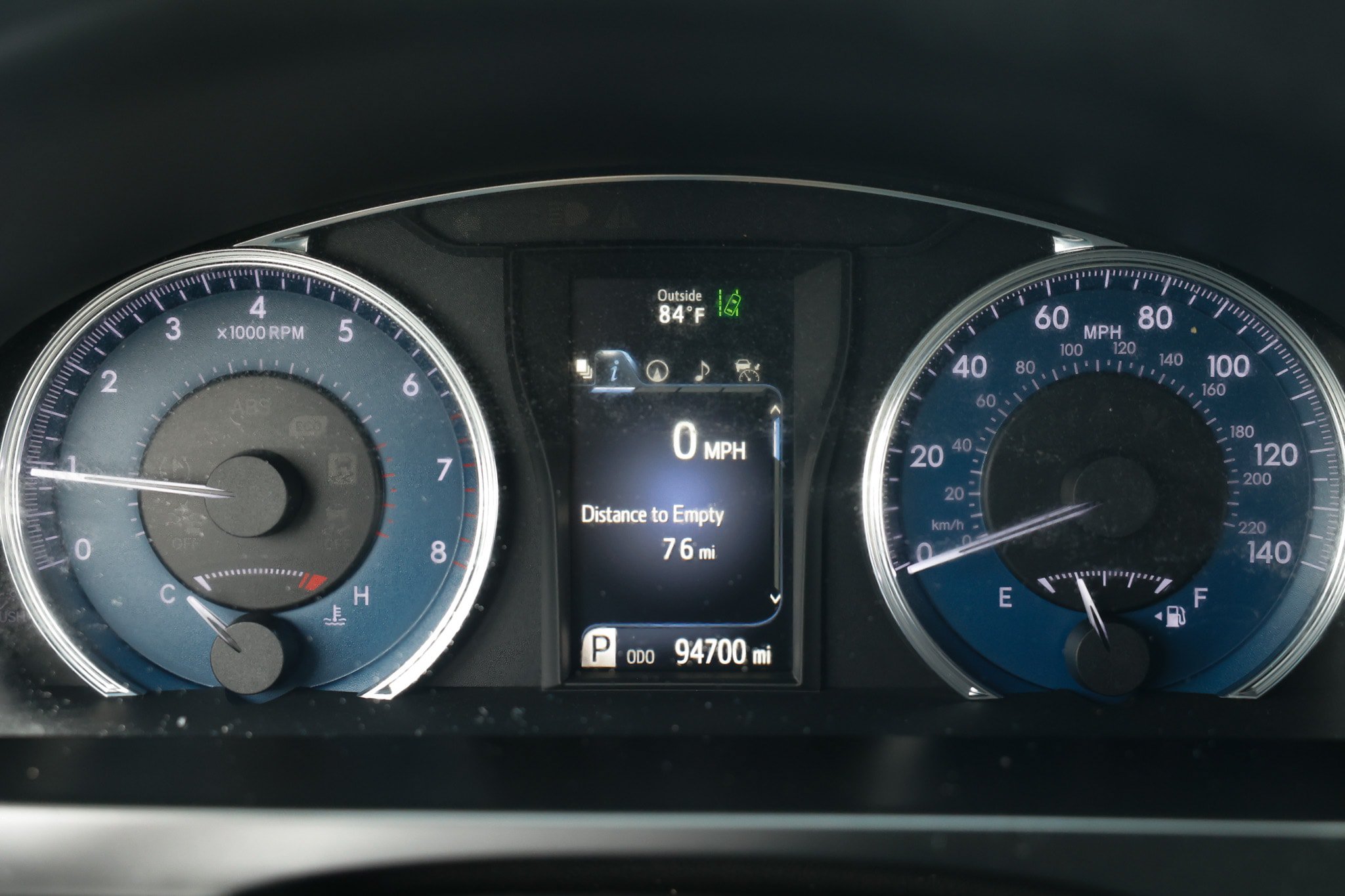 Used 2017 Toyota Camry XLE w/ Advanced Technology Package FWD image 31