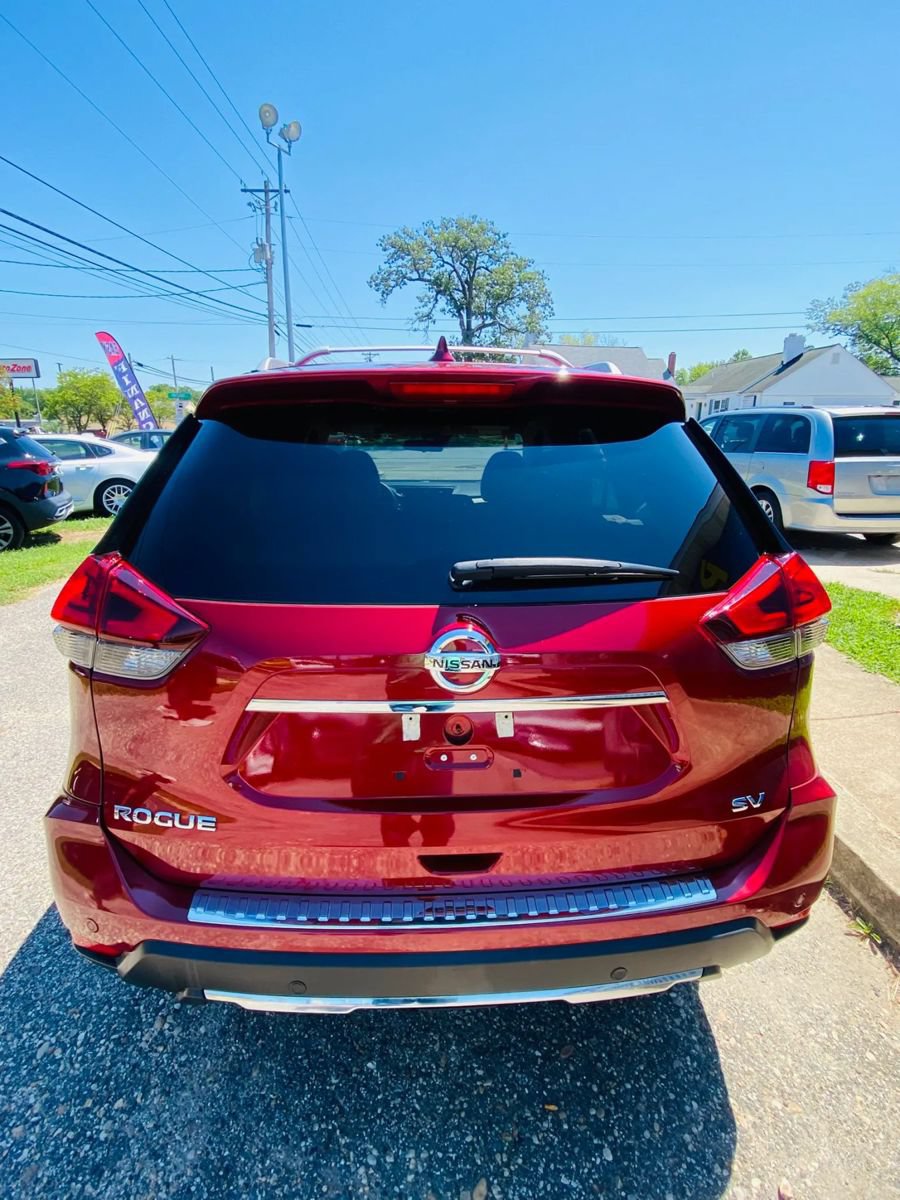 Used 2019 Nissan Rogue SV FWD image 20