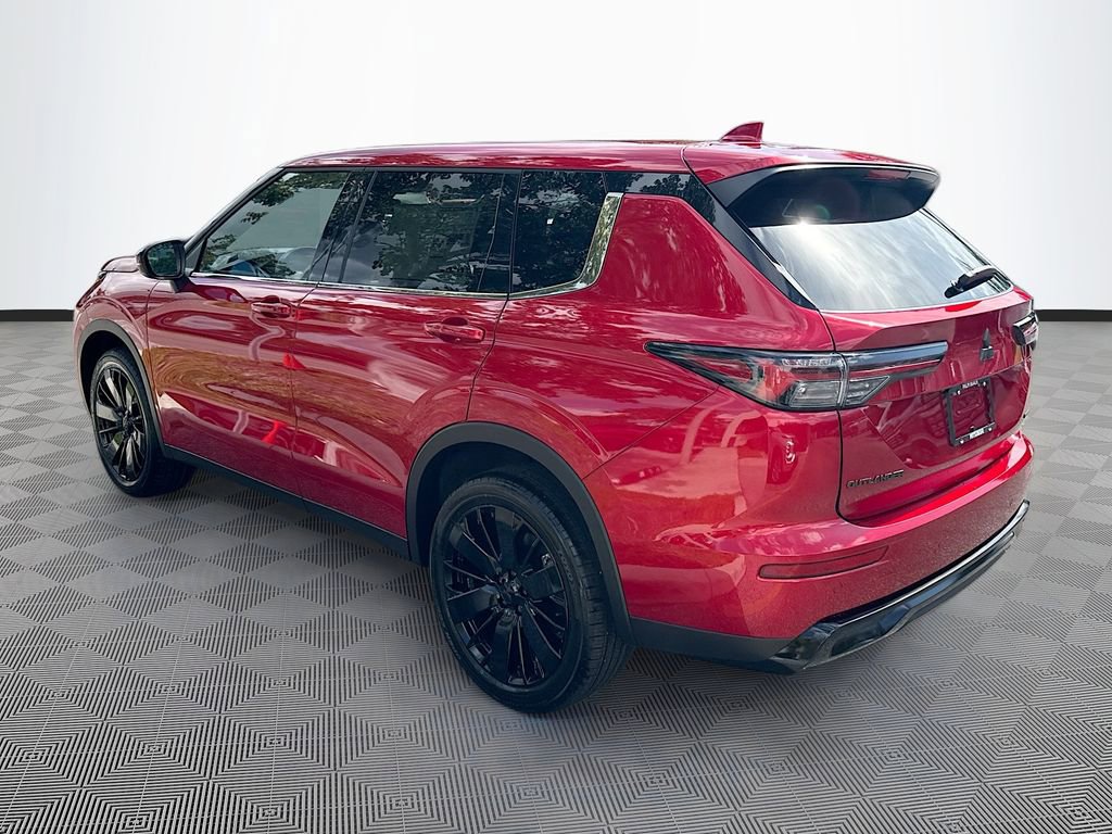 New 2026 Mitsubishi Outlander LE FWD image 5