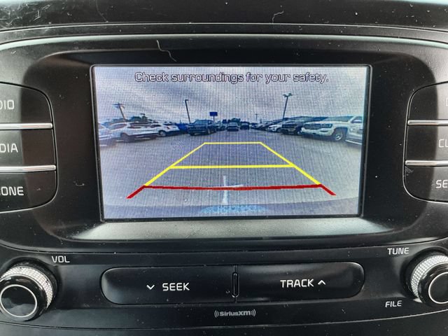 Used 2017 Kia Soul + FWD image 24