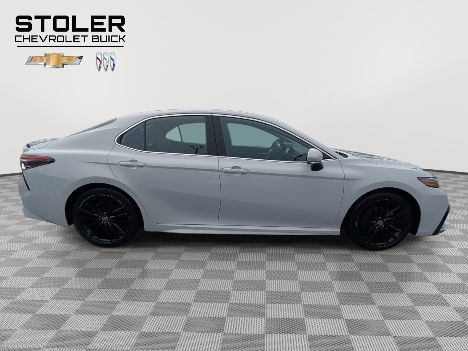 Used 2023 Toyota Camry XSE image 6