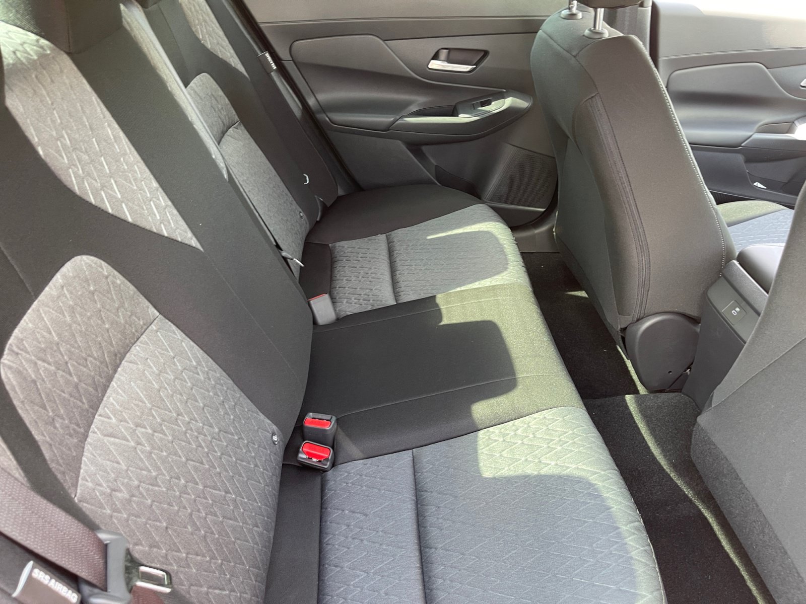 New 2026 Nissan Sentra SV w/ SV Convenience Package FWD image 18