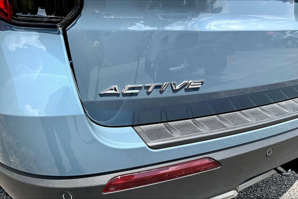 New 2026 Ford Explorer Active w/ Active Comfort Package AWD/4WD image 9