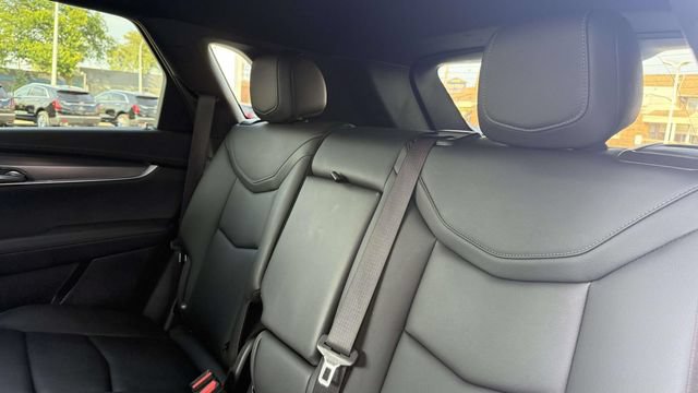 Certified 2024 Cadillac XT5 Luxury w/ LPO, Floor Liner Package AWD/4WD image 59