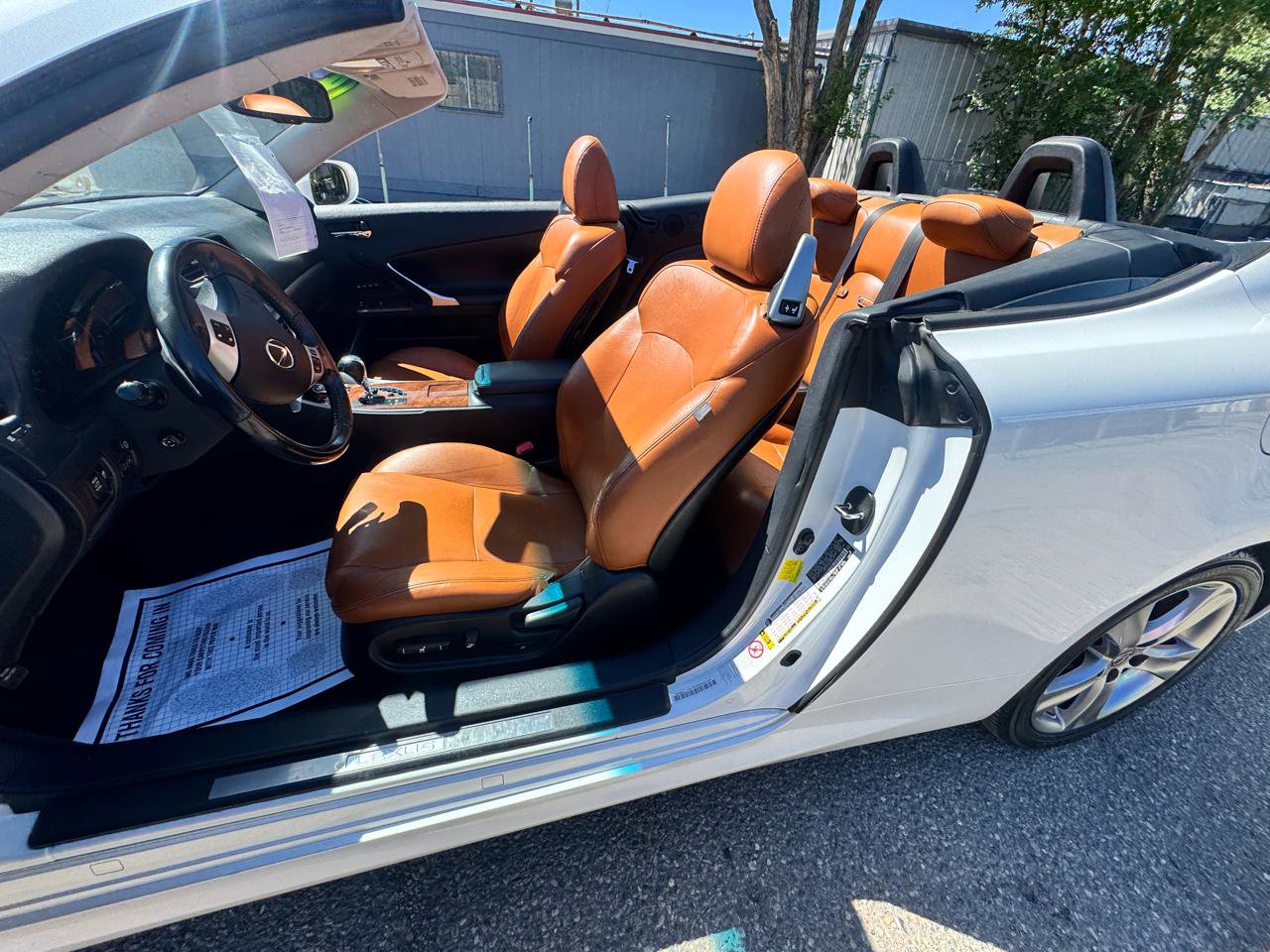 Used 2014 Lexus IS 250C w/ Luxury Package RWD image 24
