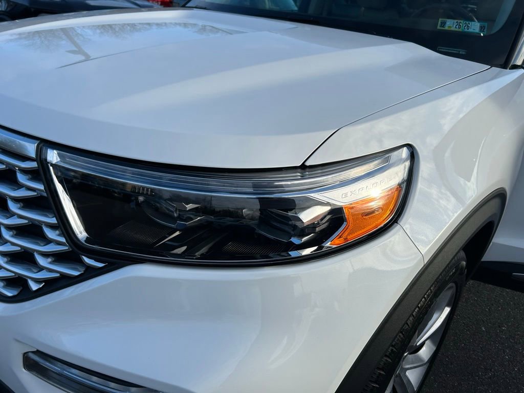 Certified 2022 Ford Explorer Platinum w/ Equipment Group 601A image 34