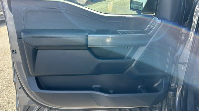 Used 2022 Ford F150 XLT w/ Equipment Group 302A High image 16