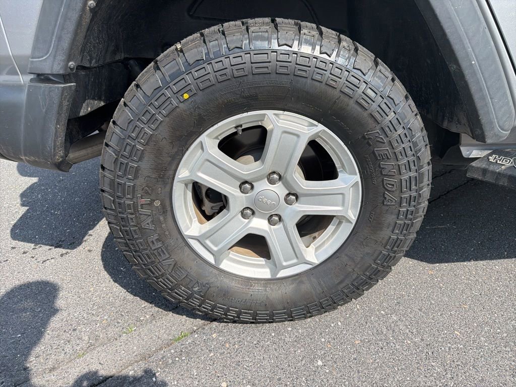 Used 2021 Jeep Wrangler Unlimited Sport image 12