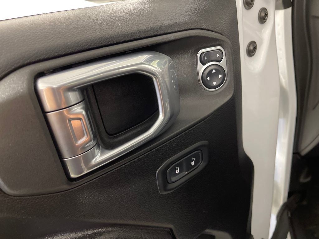 Used 2021 Jeep Wrangler Unlimited Sport image 18