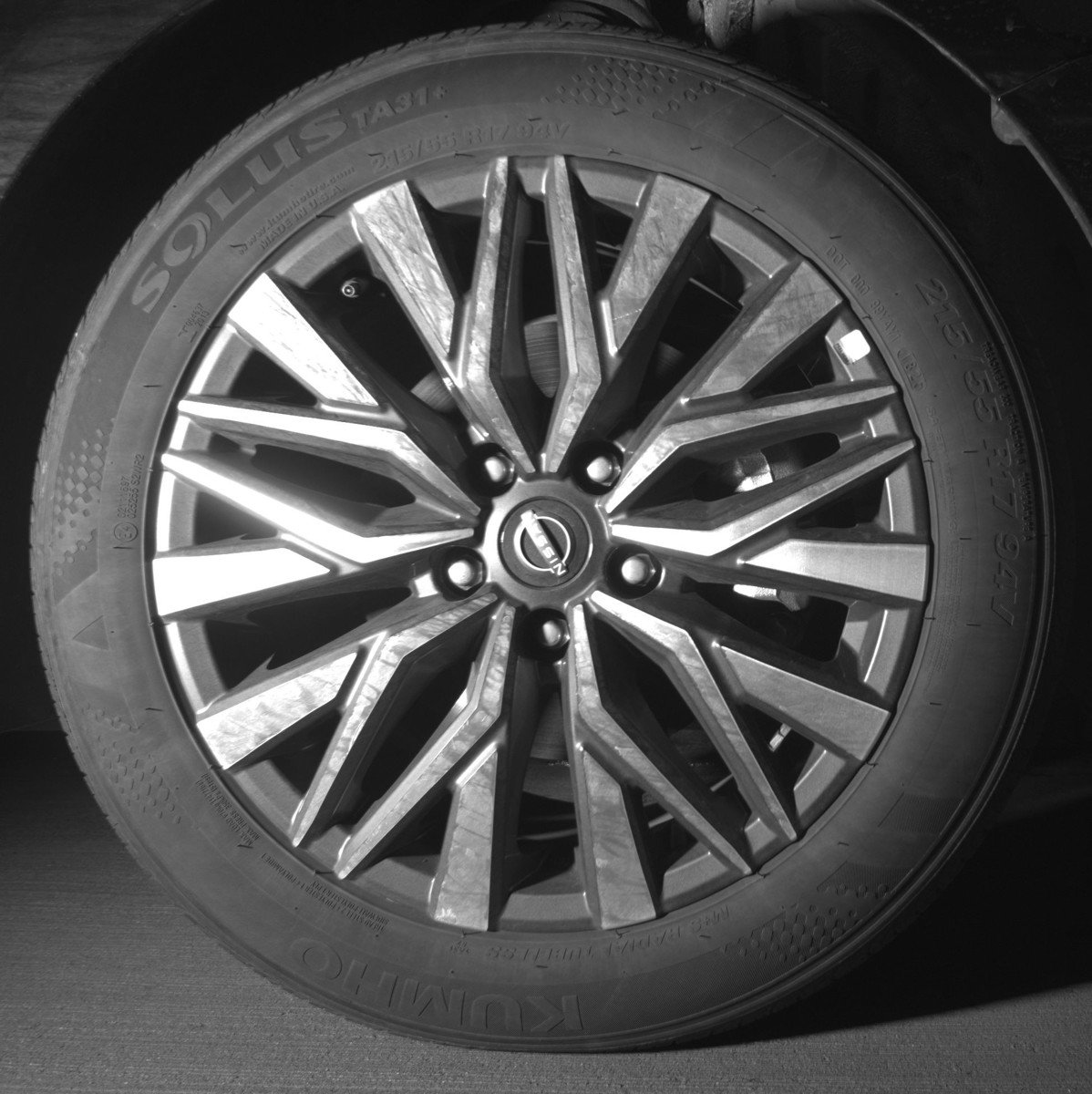 Used 2025 Nissan Altima 2.5 SV image 13