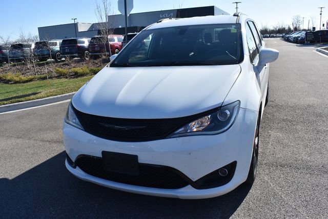 Used 2019 Chrysler Pacifica Touring Plus w/ S Appearance Package image 7