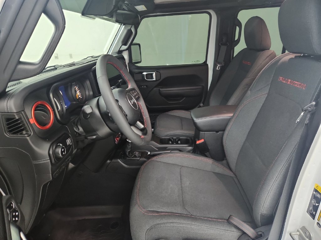 Certified 2024 Jeep Gladiator Rubicon w/ Convenience Group AWD/4WD image 20