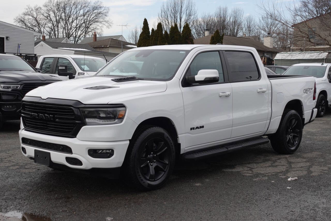 Used 2023 RAM 1500 Sport w/ G/T Package image 1