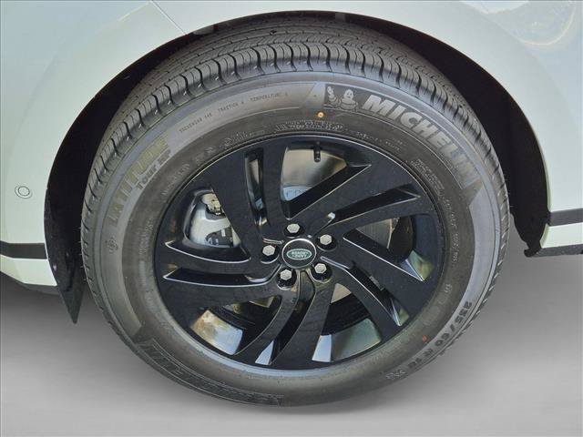 New 2026 Land Rover Range Rover Evoque S AWD/4WD image 9